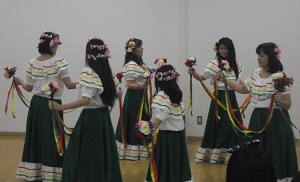 外国の踊り_2